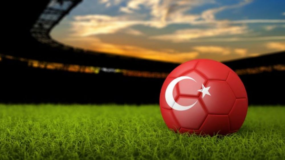 Futbolda yeni bir dönem! Süper Lig maçları artık kanal değiştiriyor